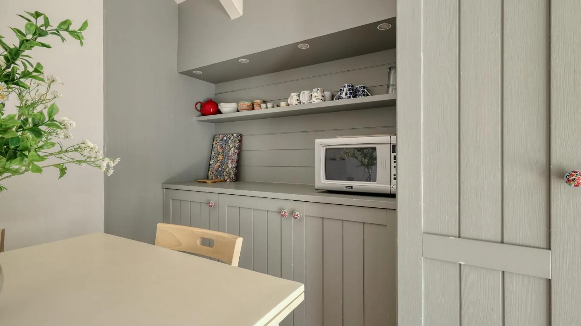 Joivy Cosy 1Br Flat Near Sempione Park Lejlighed Milano